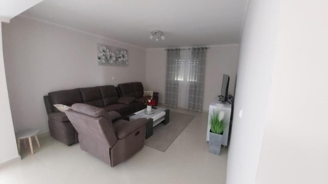 Luka Apartamento Galovac  Exterior foto